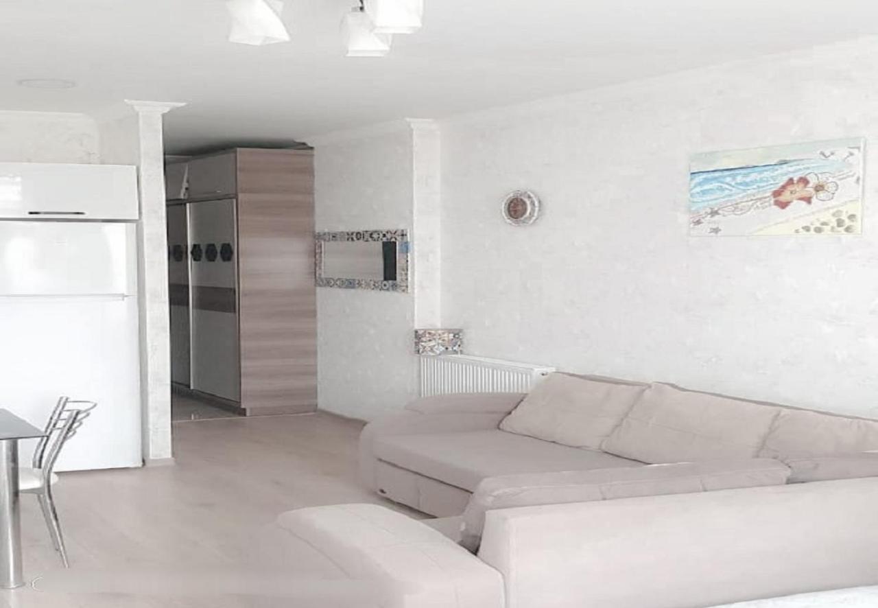 Appartement Sunny Mood Batoumi Extérieur photo